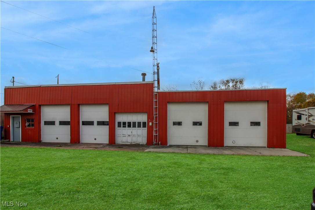 1344 W Lakeshore Drive Port Clinton OH 43452