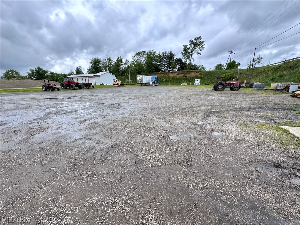 622 Pleasant Valley Road NW Sugarcreek OH 44681