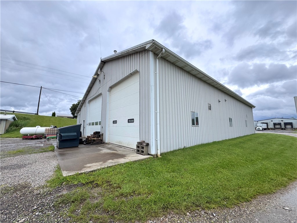 622 Pleasant Valley Road NW Sugarcreek OH 44681