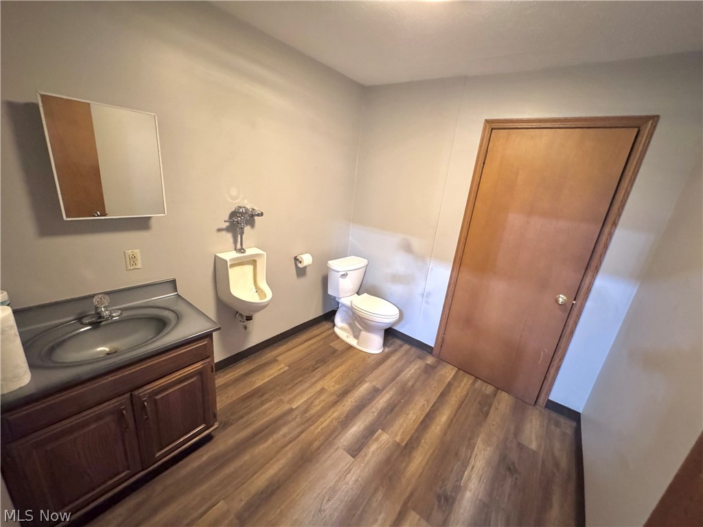 622 Pleasant Valley Road NW Sugarcreek OH 44681