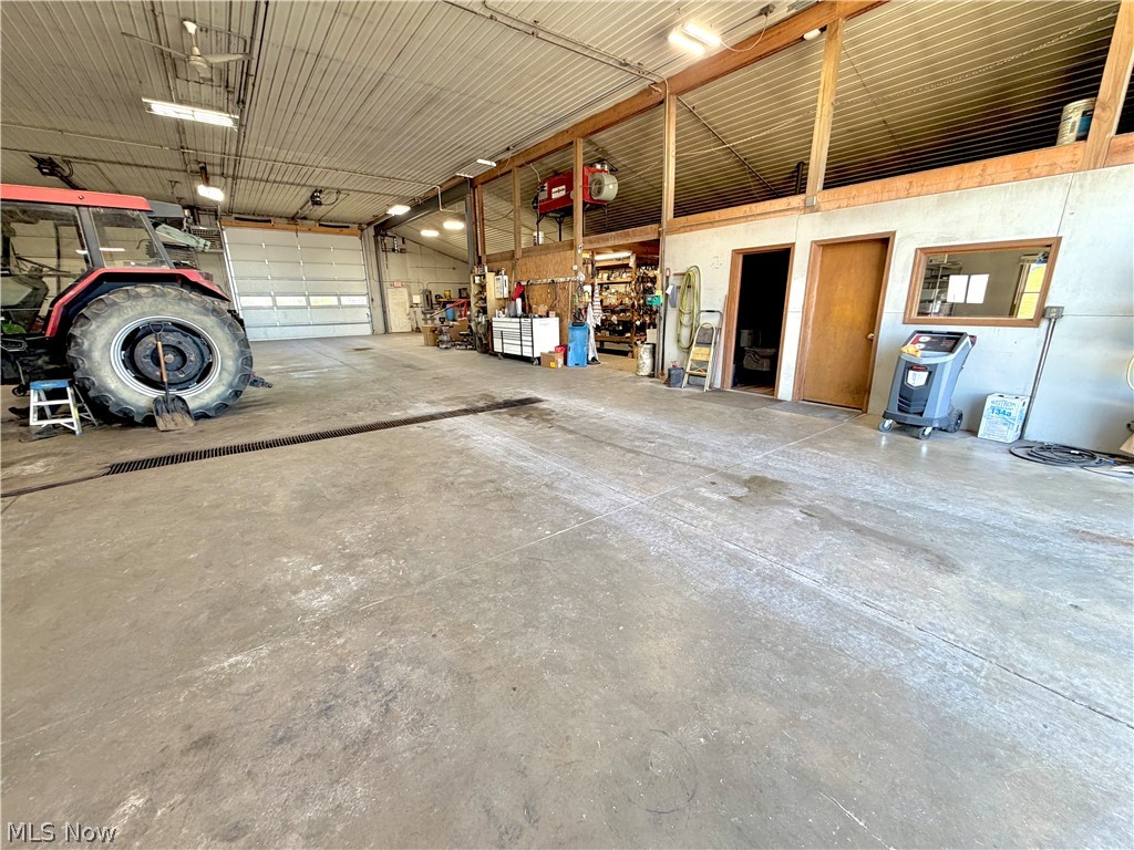 622 Pleasant Valley Road NW Sugarcreek OH 44681