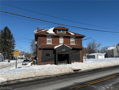 3357 Mahoning Road NE Canton OH 44705