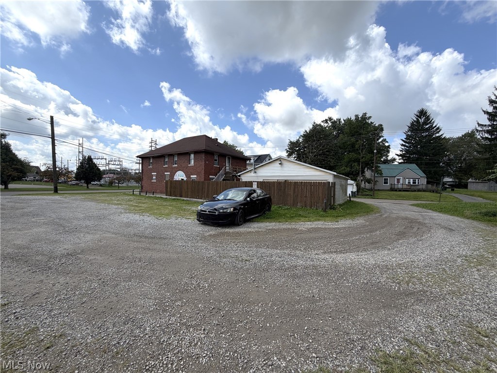 3357 Mahoning Road NE Canton OH 44705