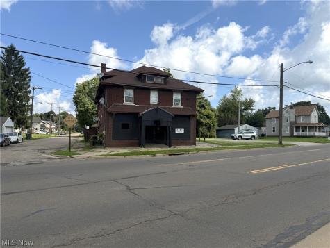 3357 Mahoning Road NE Canton OH 44705