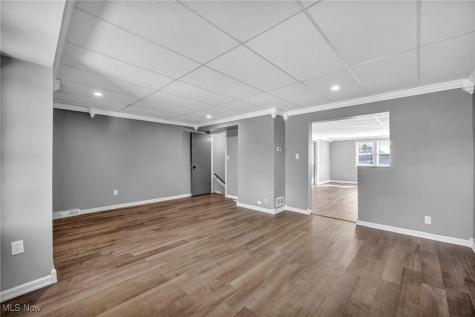 524 Cleveland Street Elyria OH 44035