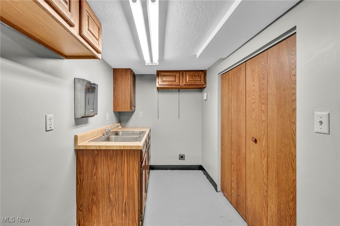 524 Cleveland Street Elyria OH 44035