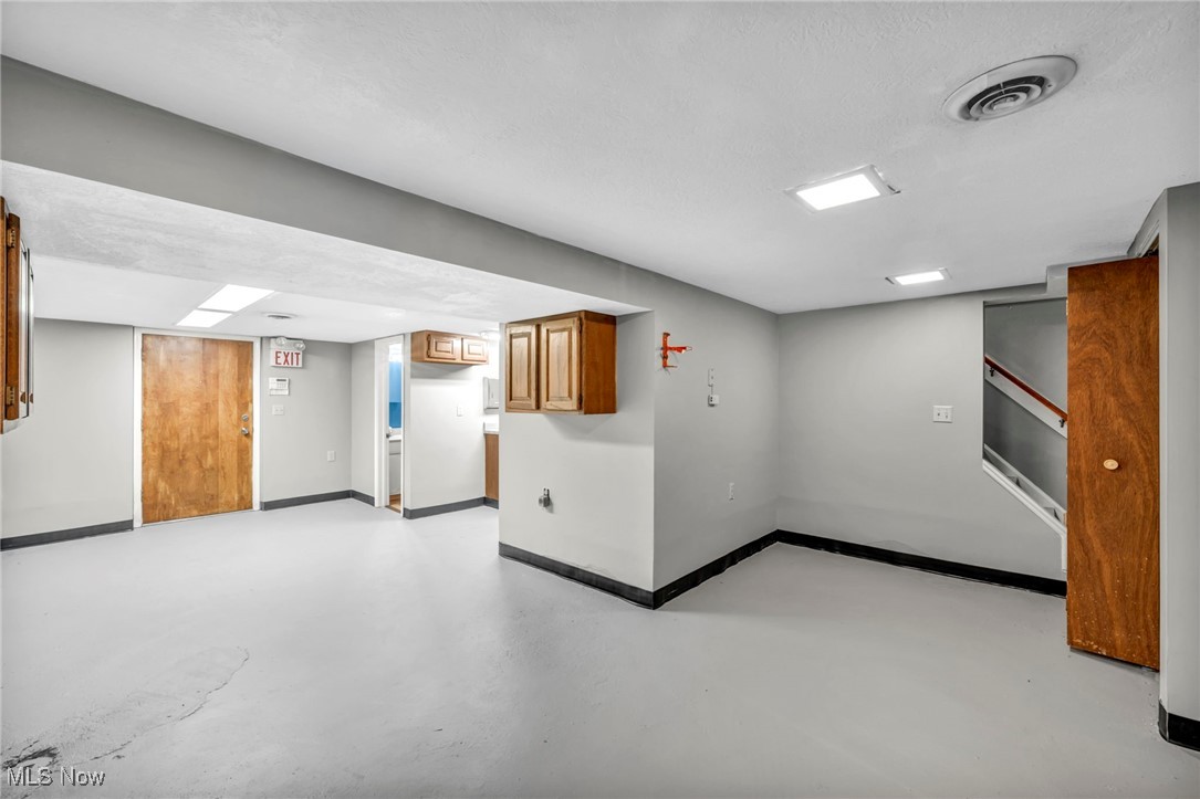 524 Cleveland Street Elyria OH 44035