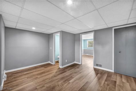 524 Cleveland Street Elyria OH 44035