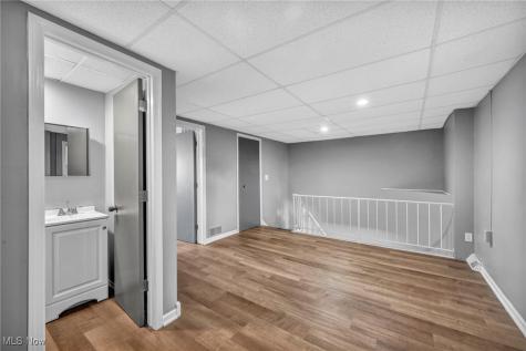 524 Cleveland Street Elyria OH 44035