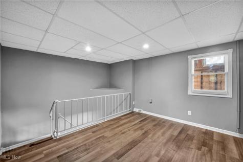 524 Cleveland Street Elyria OH 44035