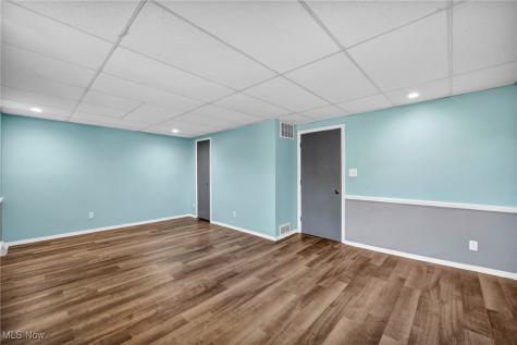 524 Cleveland Street Elyria OH 44035