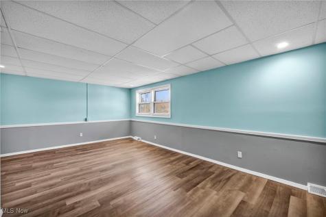 524 Cleveland Street Elyria OH 44035