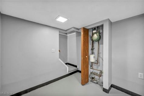 524 Cleveland Street Elyria OH 44035