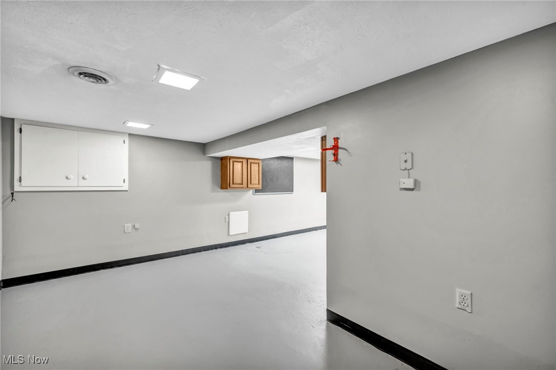 524 Cleveland Street Elyria OH 44035