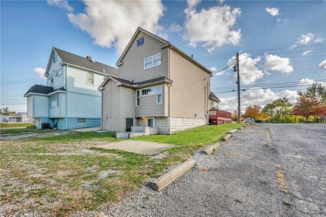 524 Cleveland Street Elyria OH 44035