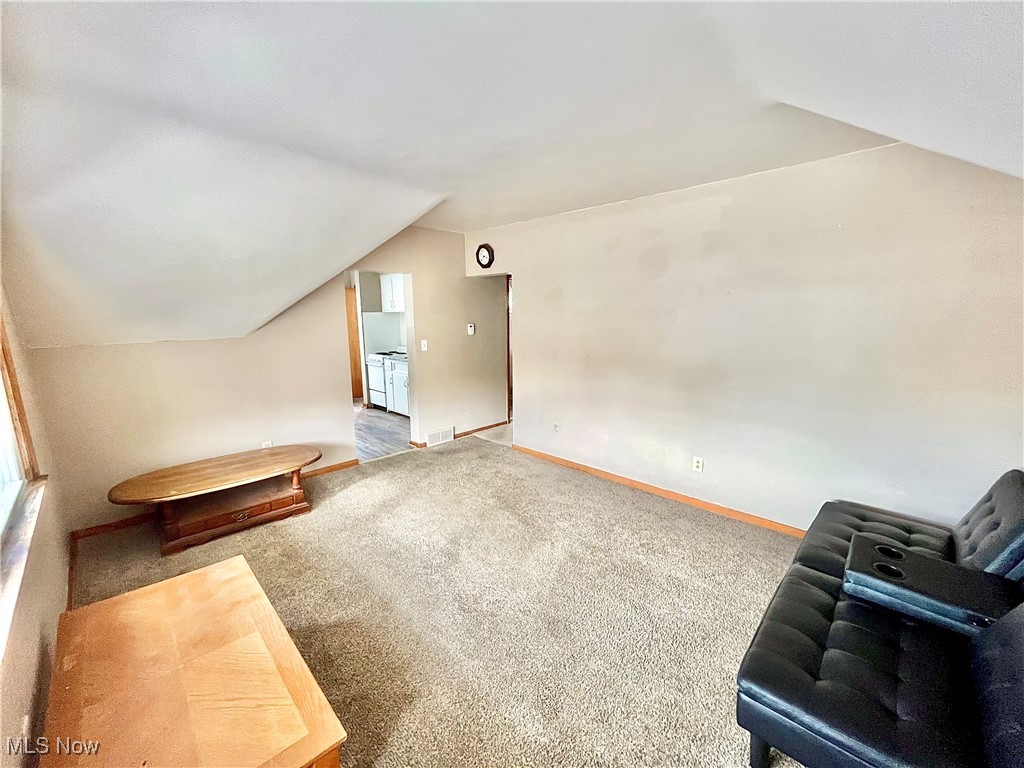 171 Broad Street Conneaut OH 44030