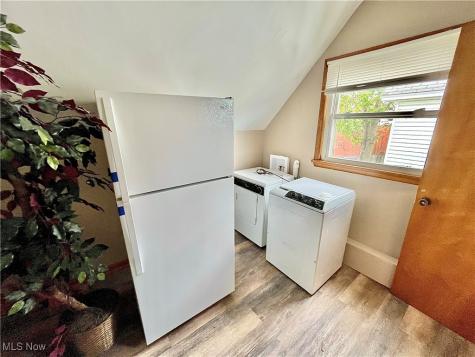 171 Broad Street Conneaut OH 44030