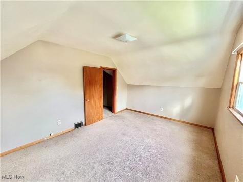 171 Broad Street Conneaut OH 44030