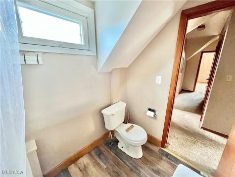 171 Broad Street Conneaut OH 44030