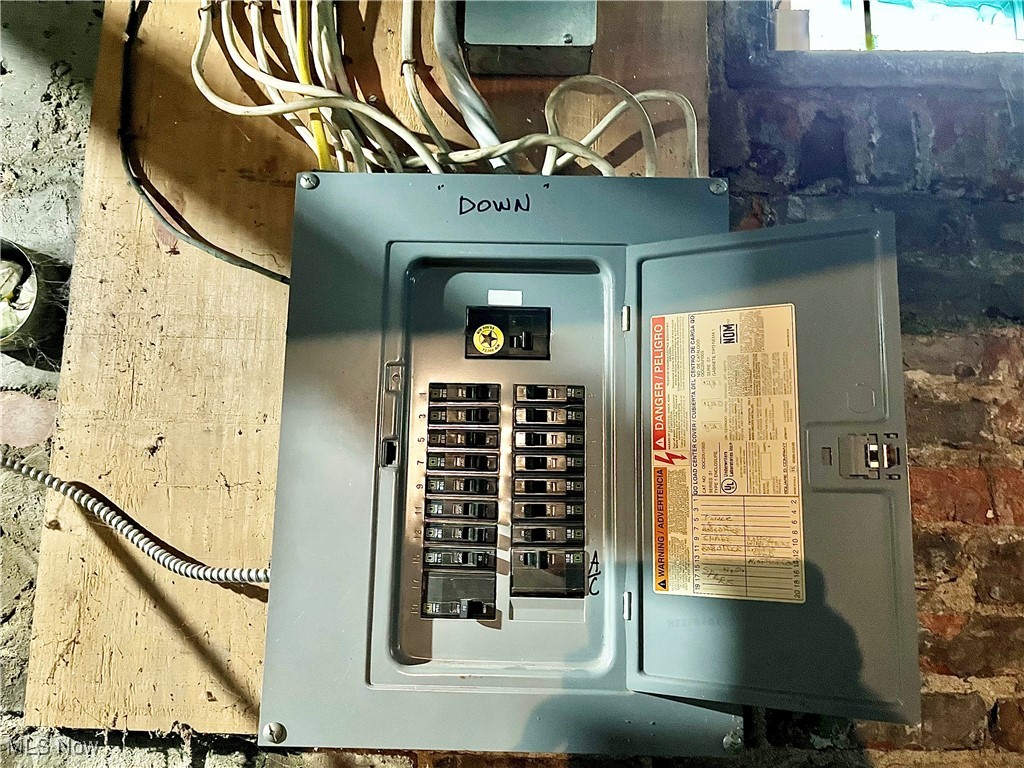 171 Broad Street Conneaut OH 44030