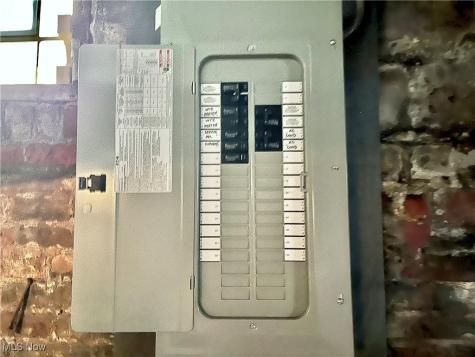 171 Broad Street Conneaut OH 44030