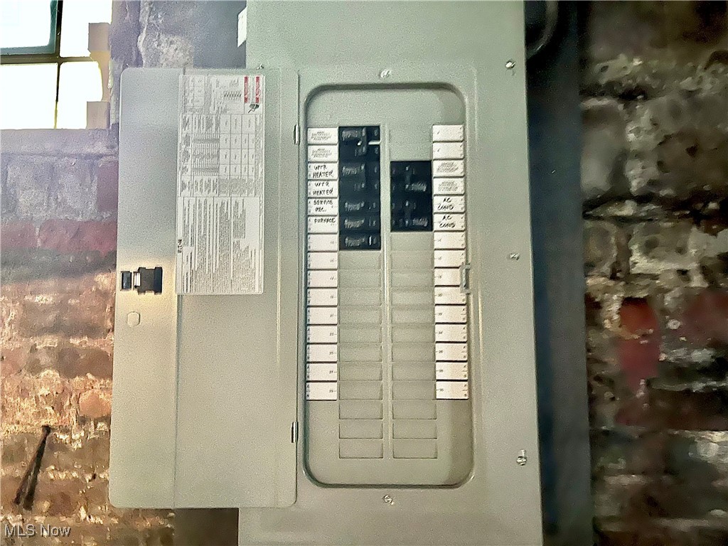 171 Broad Street Conneaut OH 44030