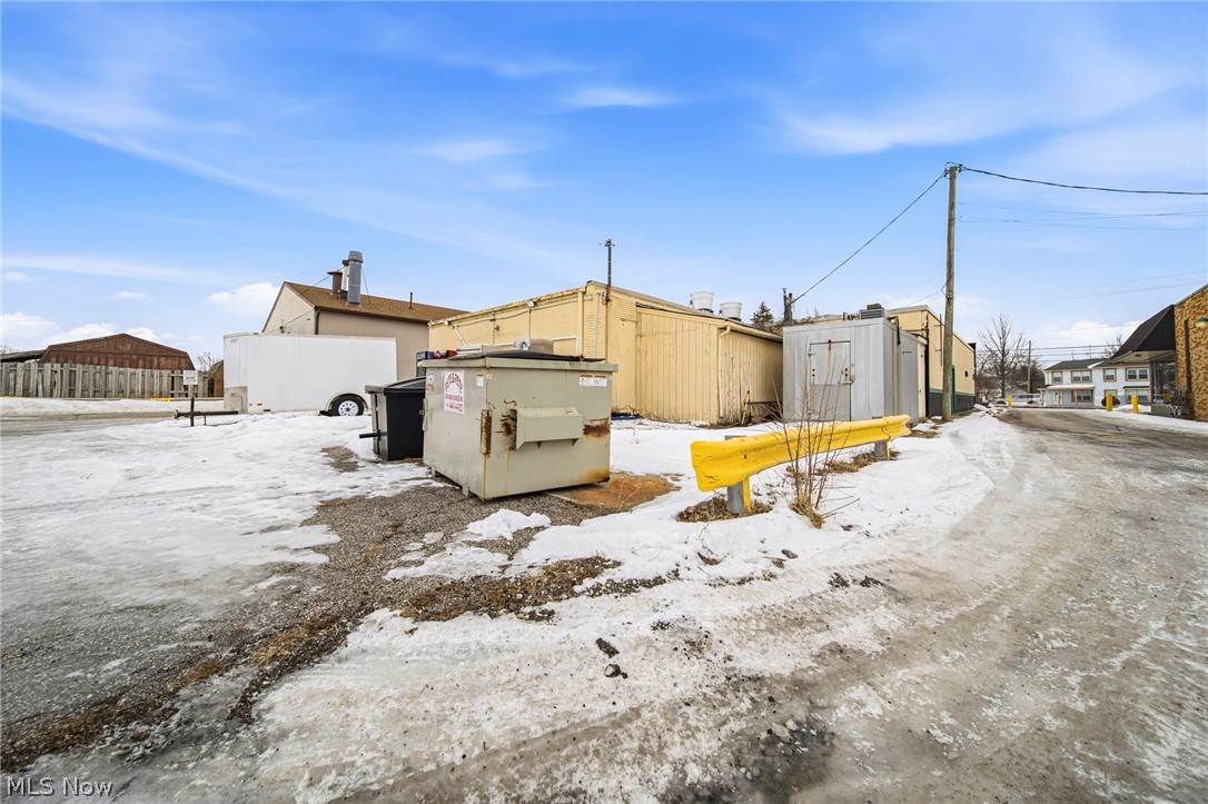 30829 Euclid Avenue Willowick OH 44095