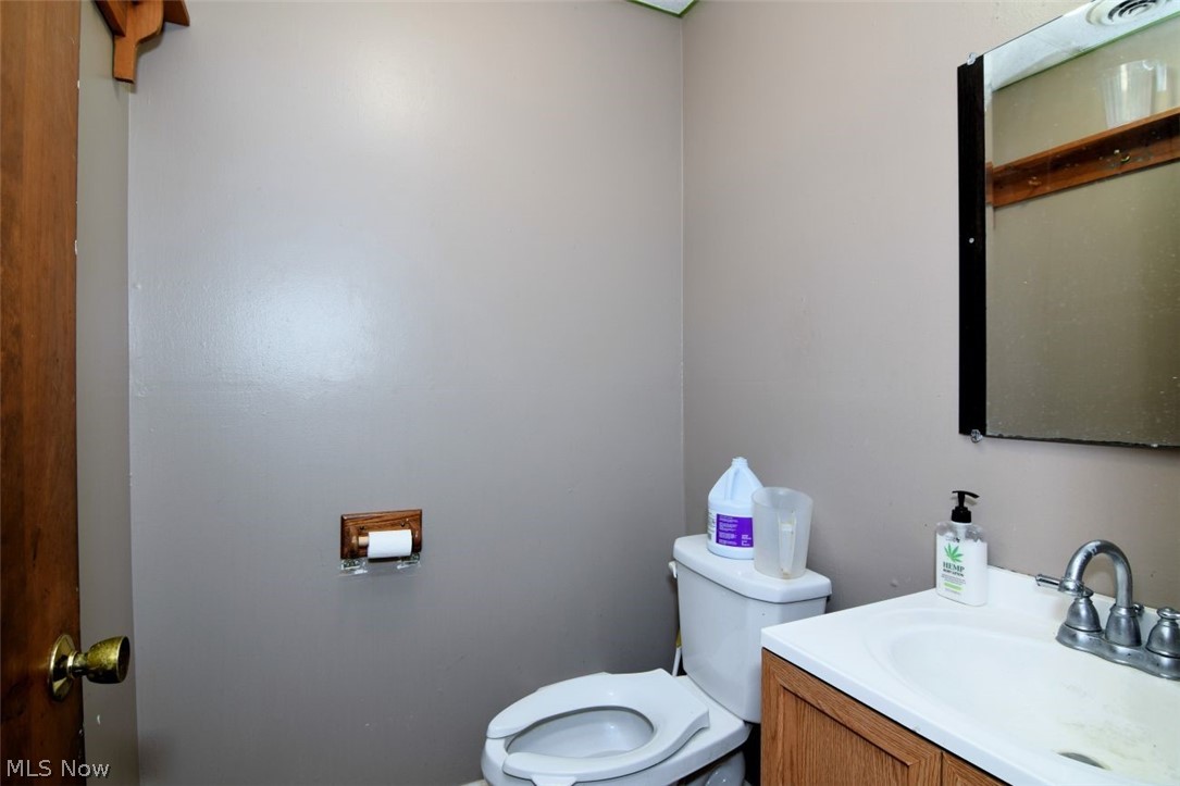 27075 Chardon Richmond Heights OH 44143