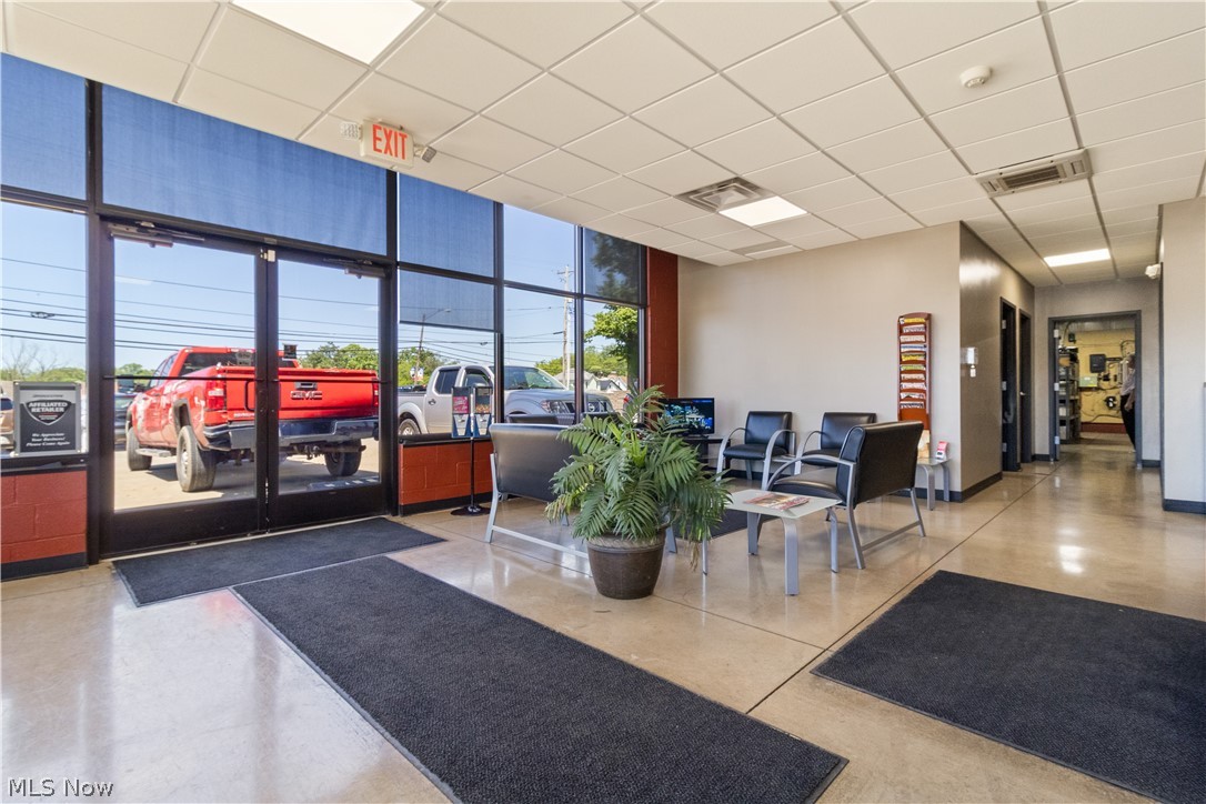 419 Lincoln Cadiz OH 43907