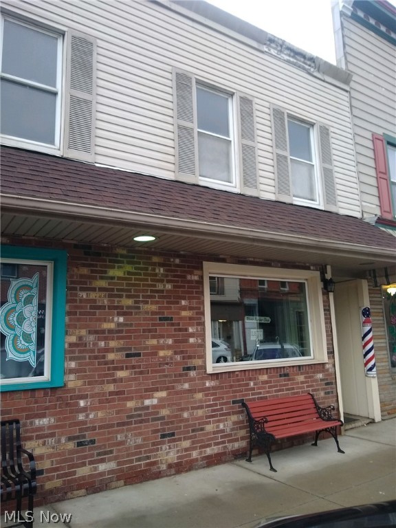 153 Park Avenue Amherst OH 44001