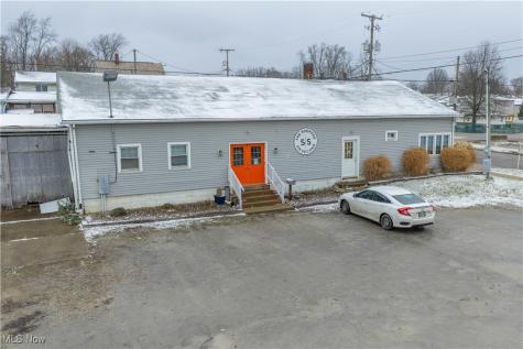 245 2nd Street NW Carrollton OH 44615