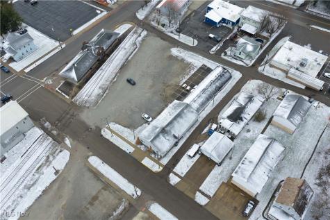 245 2nd Street NW Carrollton OH 44615