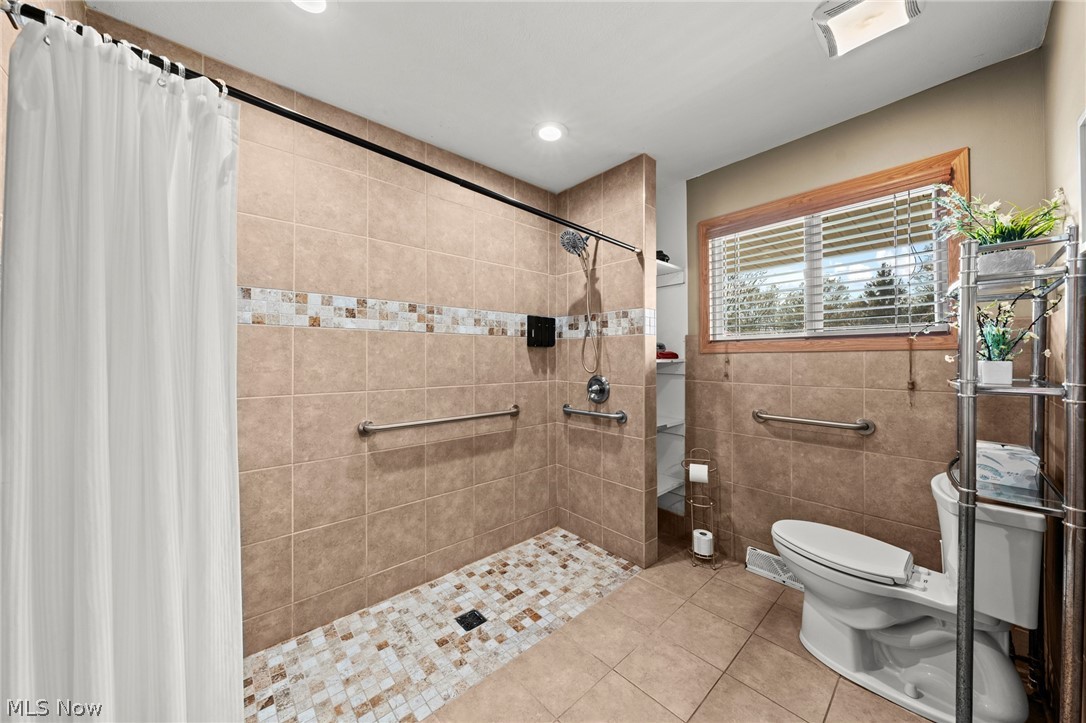 327 S Miller Road Akron OH 44333