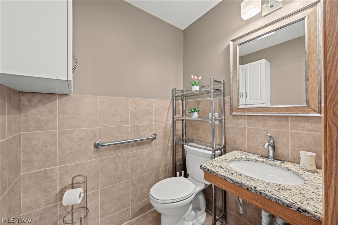 327 S Miller Road Akron OH 44333
