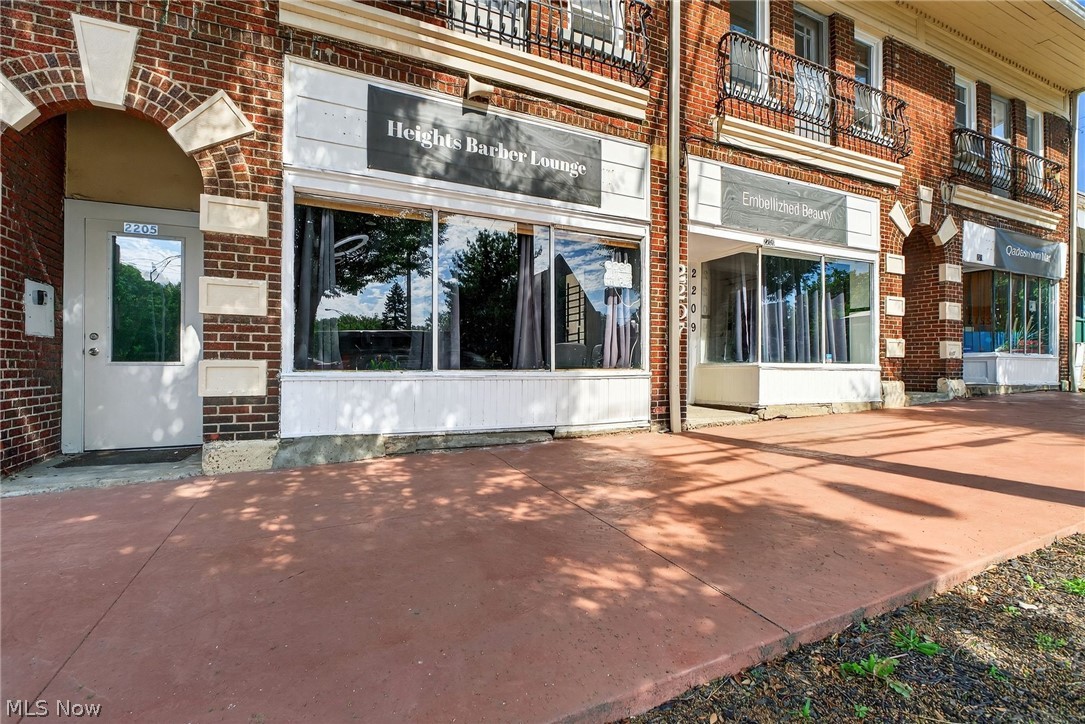 2201 N Taylor Road Cleveland Heights OH 44112
