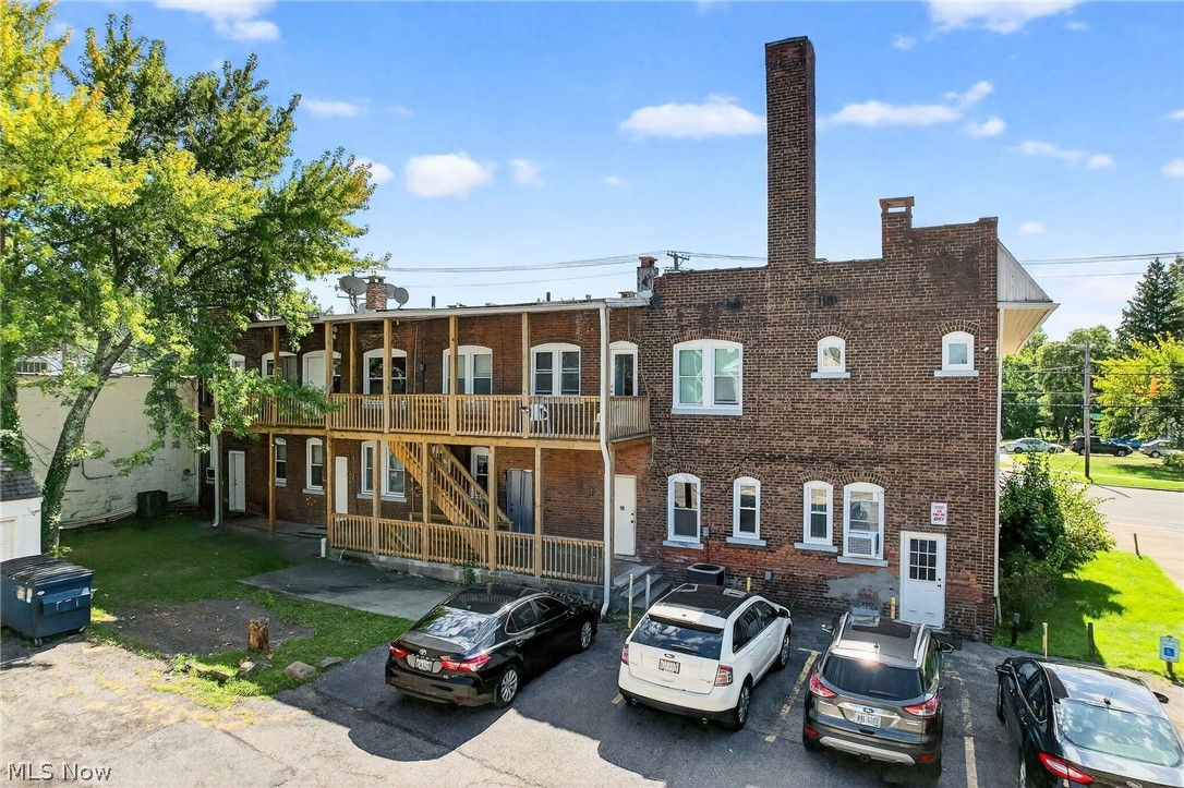 2201 N Taylor Road Cleveland Heights OH 44112