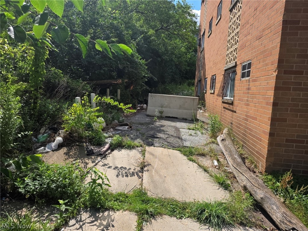 16004 Euclid Avenue Cleveland OH 44112