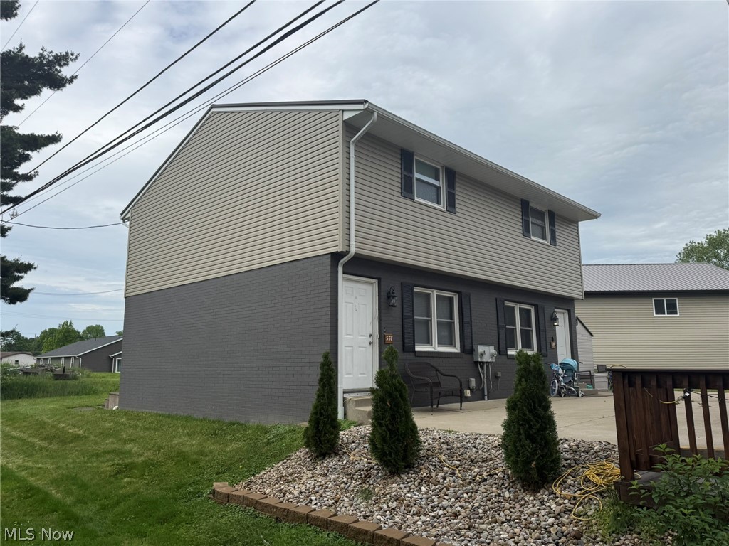 545 Baker Avenue NW New Philadelphia OH 44663