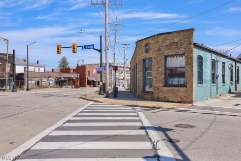 15602 Waterloo Cleveland OH 44110