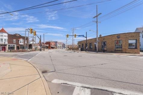15602 Waterloo Cleveland OH 44110