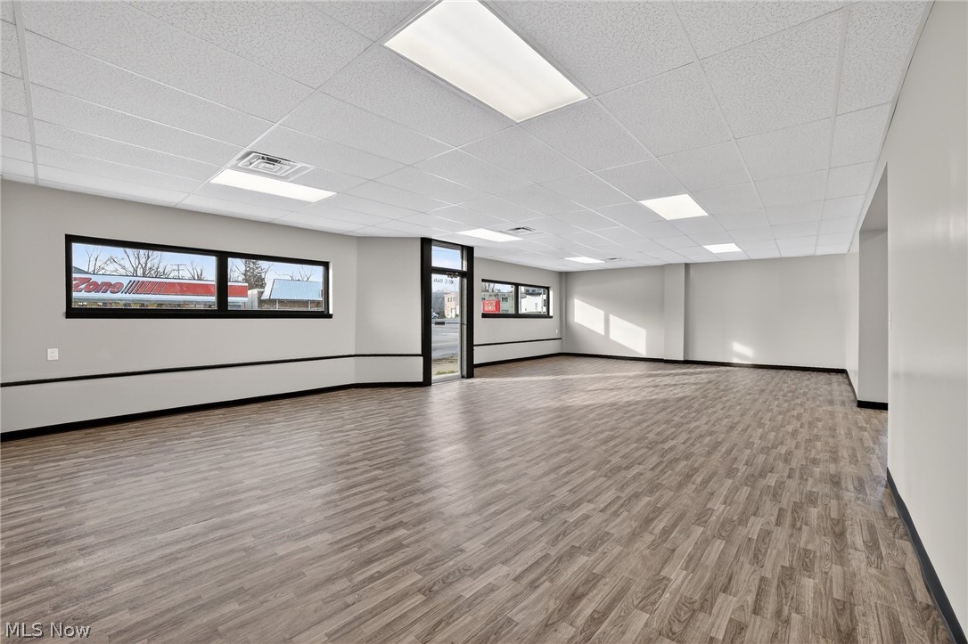 161 E Main Street Geneva OH 44041