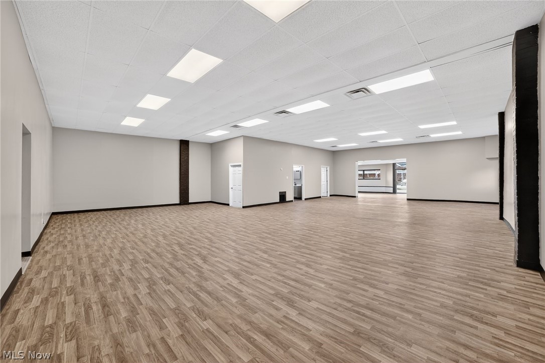 161 E Main Street Geneva OH 44041