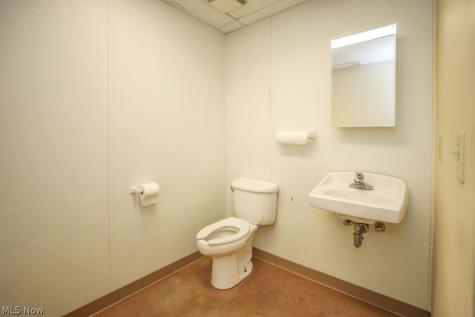 4699 Loomis Ravenna OH 44266