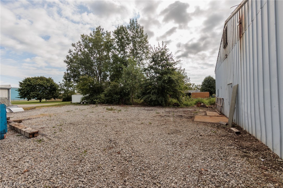 435 Huron Street Elyria OH 44035