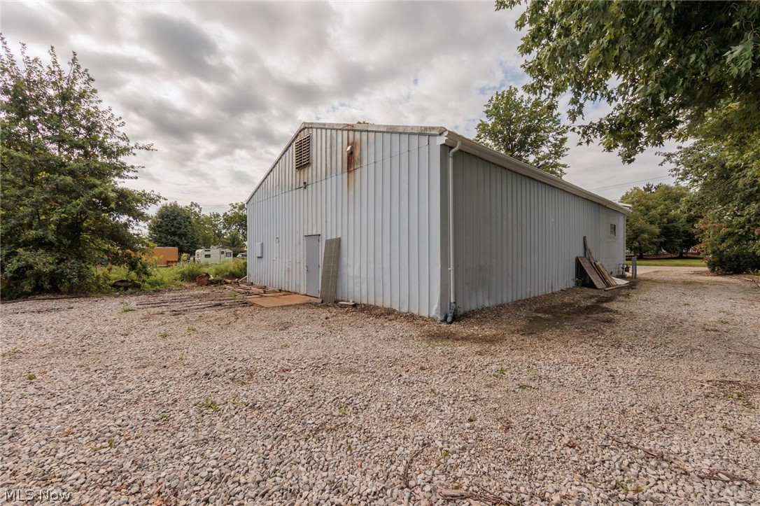 435 Huron Street Elyria OH 44035