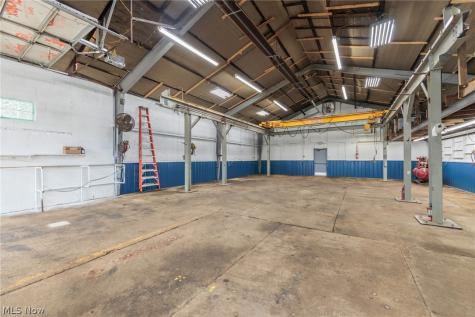 435 Huron Street Elyria OH 44035
