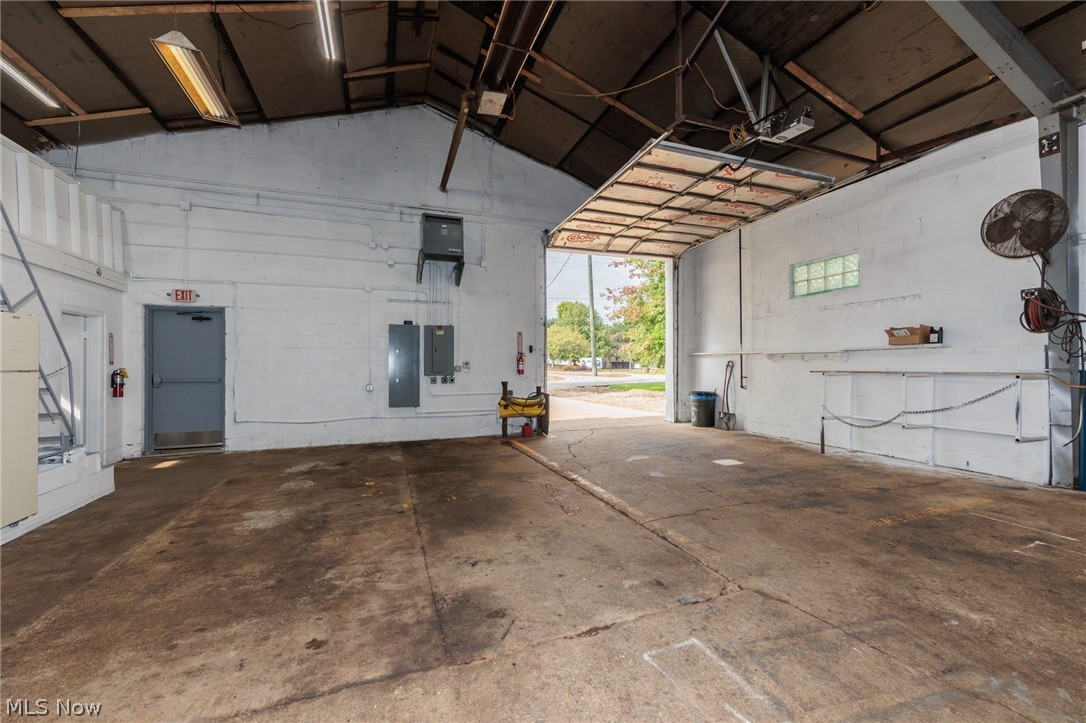 435 Huron Street Elyria OH 44035