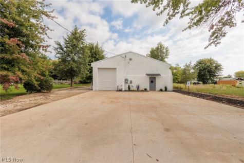 435 Huron Street Elyria OH 44035