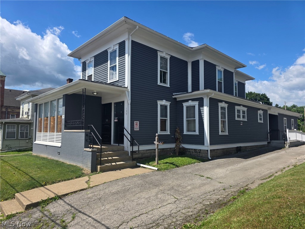 139 N Walnut Street East Palestine OH 44413