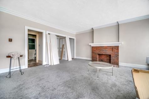 18621 Saint Clair Avenue Cleveland OH 44110
